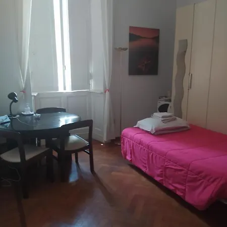 Gasthuis 1room In *